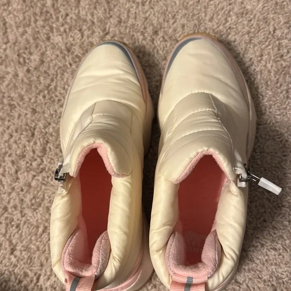 NWOB WNS Sorel Kinetic Impact Waterproof Zip Up Boots Sz 9 Chalk & Vintage Pink - Picture 8 of 11